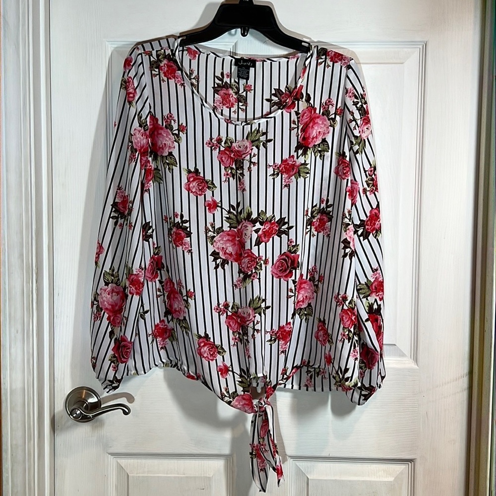 Justify Womens blouse , size XL , black stripes with pink/mauve roses - Picture 1 of 8